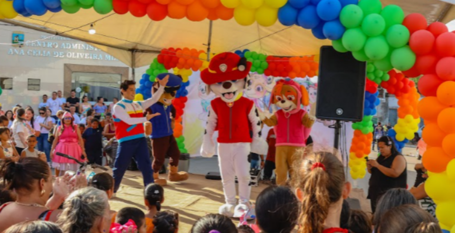 Prefeitura de Sobrado promove festa em comemorao ao Dia das Crianas